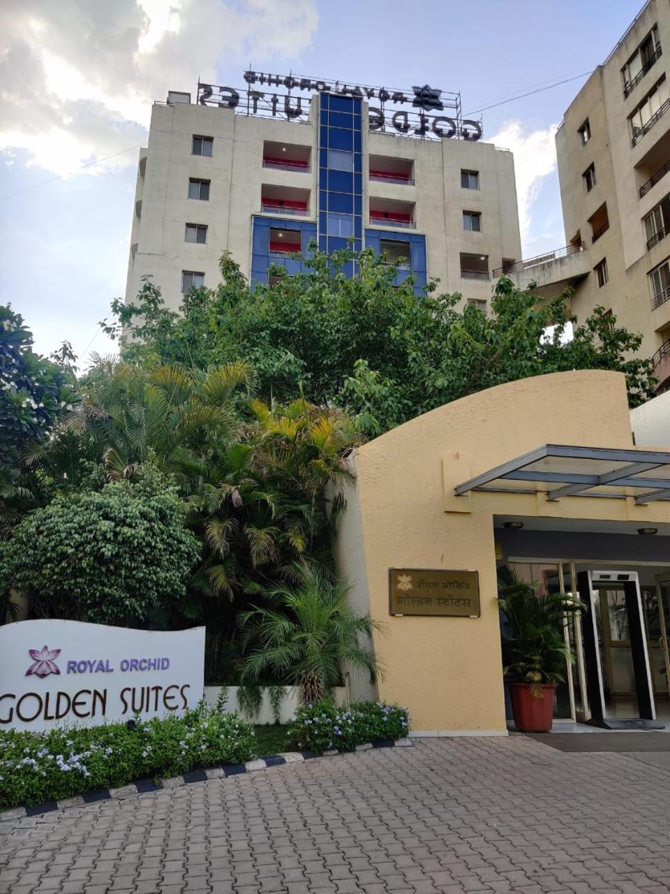 Royal Orchid Golden Suites Πούνε Εξωτερικό φωτογραφία